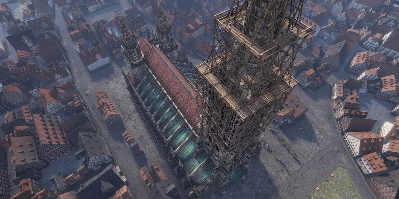 A bird’s-eye view of Ulm Minster, with its tower shown in digital reconstruction still surrounded by scaffolding. The historic city with its tightly packed houses and streets extends around the cathedral.